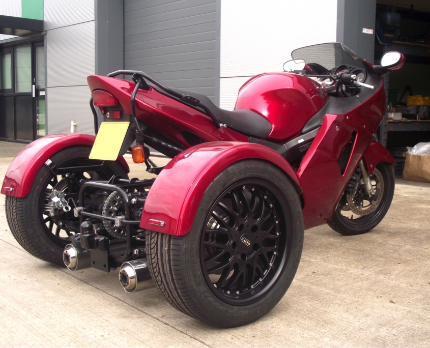 Casarva Honda Blackbird IRS trike