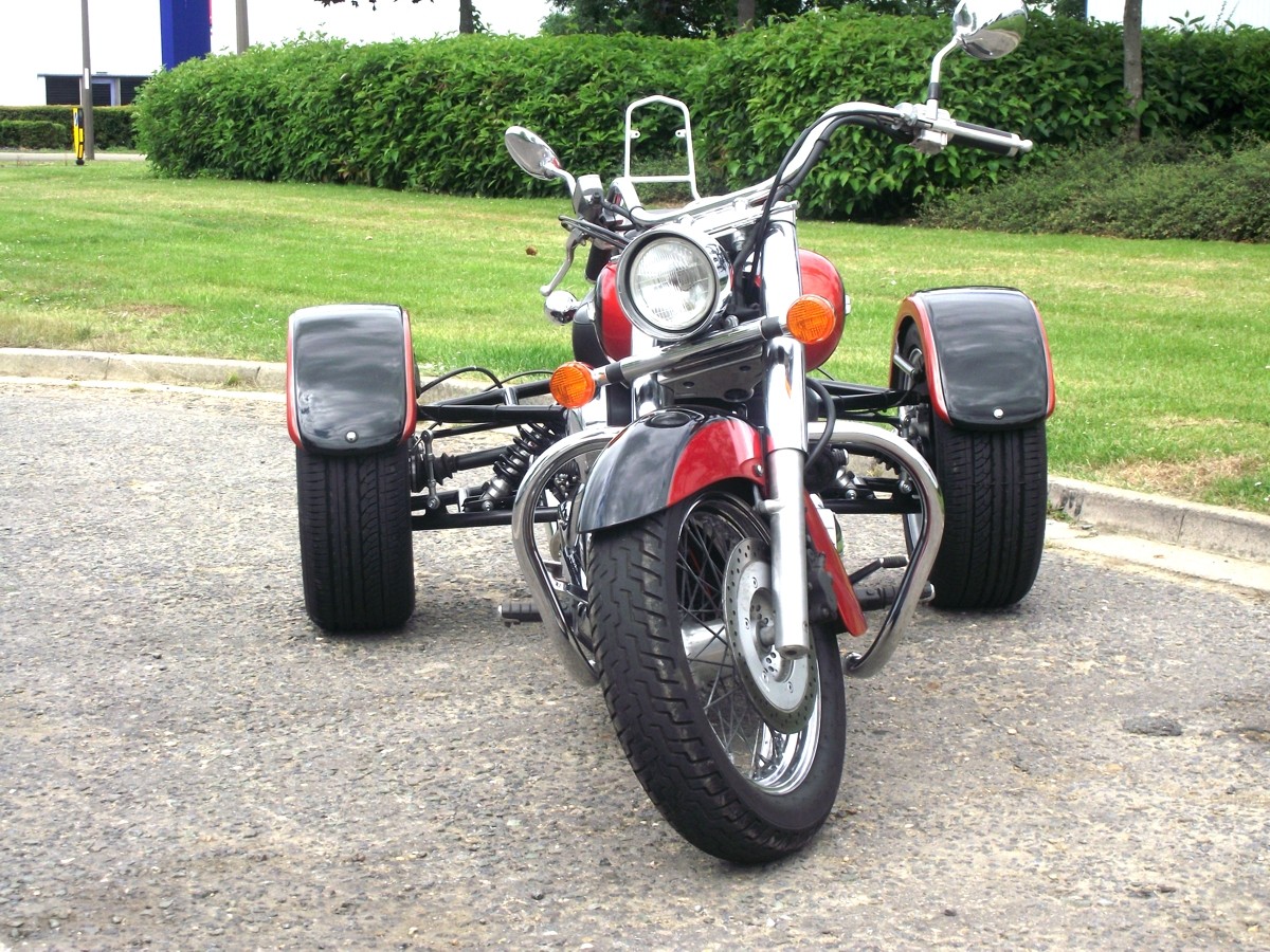 Casarva Honda VT750 Shadow Trike with reverse and raked trees