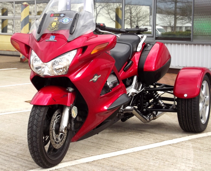 casarva honda pan eur0pean st1300 trike