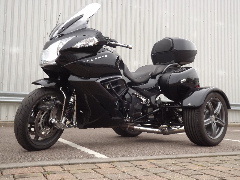 Trike For Sale: Casarva Triumph Trophy 1220 SE shaft drive trike with reverse and leading link forks