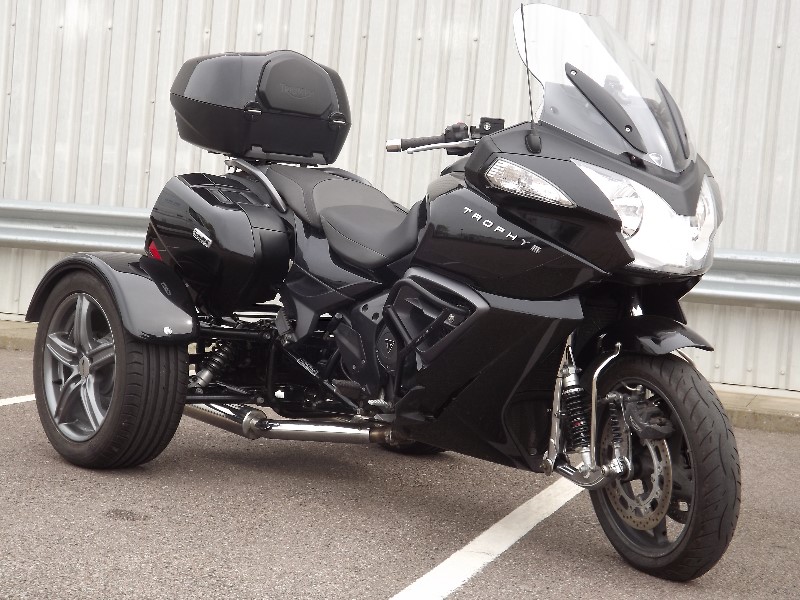 Trike For Sale: Casarva Triumph Trophy 1220 SE shaft drive trike with reverse and leading link forks