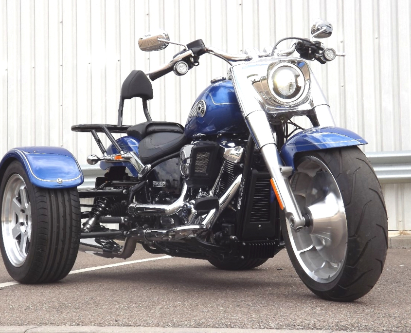 Casarva Harley Davidson FLFB Fat Boy 117 engine trike with reverse, dual exhaust and custom rack with sissy bar