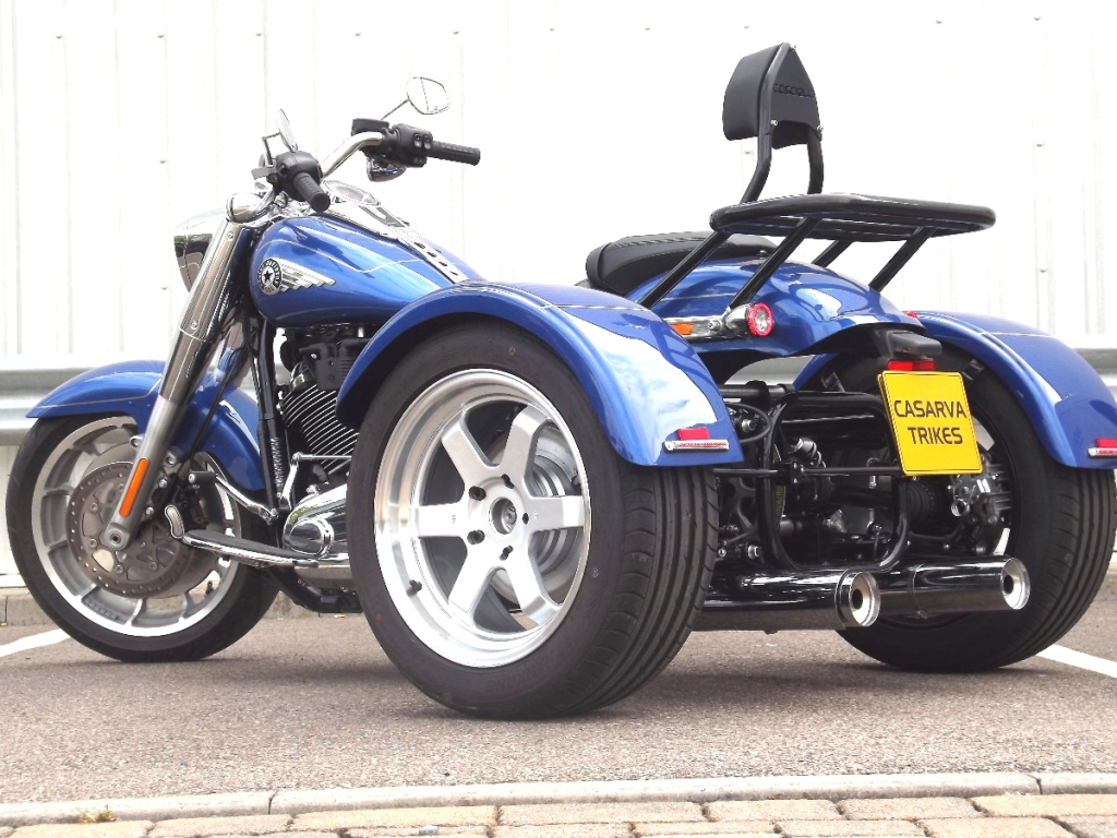 Casarva Harley Davidson FLFB Fat Boy 117 engine trike with reverse, dual exhaust and custom rack with sissy bar