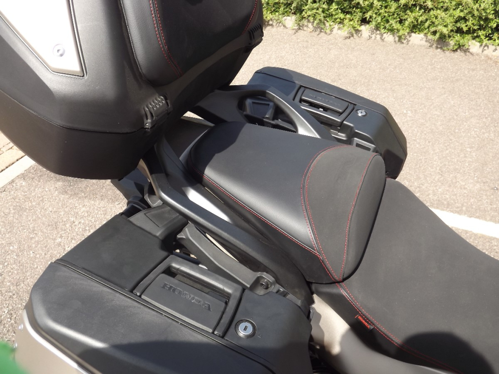 Casarva Honda NT1100 DCT Automatic gearbox IRS trike with chain drive reverse gearbox and Casarva twin stainless steel exhaust reroute with carbon silencers and full luggage
