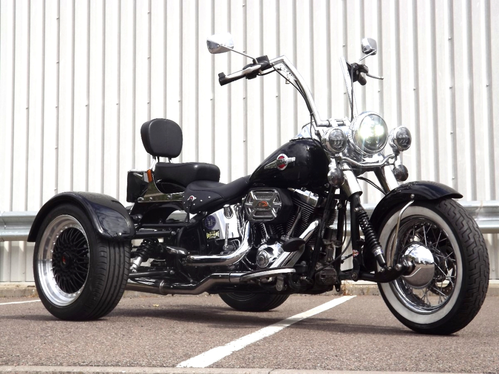 Casarva Harley Davidson Softail Classic belt drive IRS trike with reverse gearbox and custom dual stainless exhausts