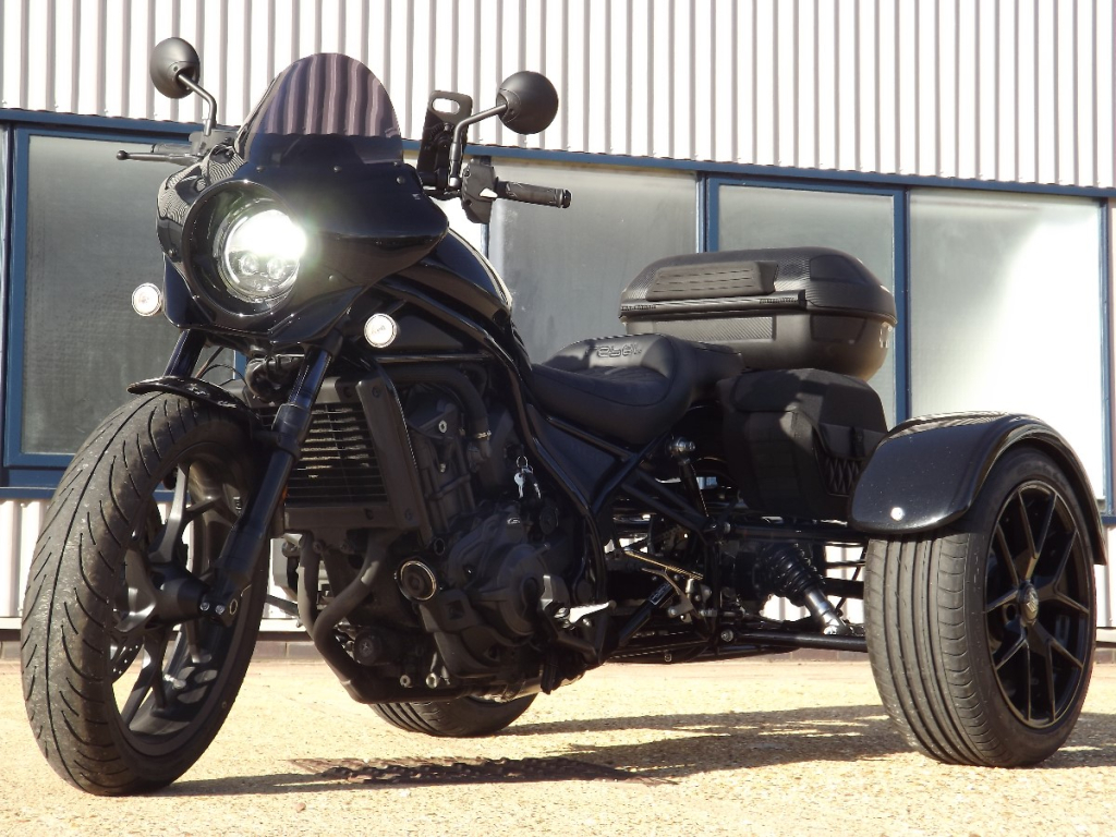 Casarva Honda CMX1100 Rebel DCT independent rear suspension trike with automatic gearbox, Casarva reverse gearbox, Puig batwing screen, Hepco & Becker top case and rack, SW-Motech panniers, stainless exhsust system, Y Spoke alloy wheels.